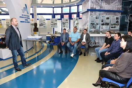 Церемония посвящения в приборостроители новых сотрудников АПЗ